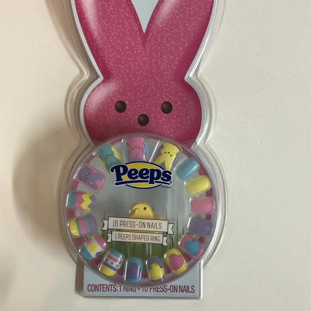 Peeps 6 Piece Lip Set & Press On Nails Set New in Padk